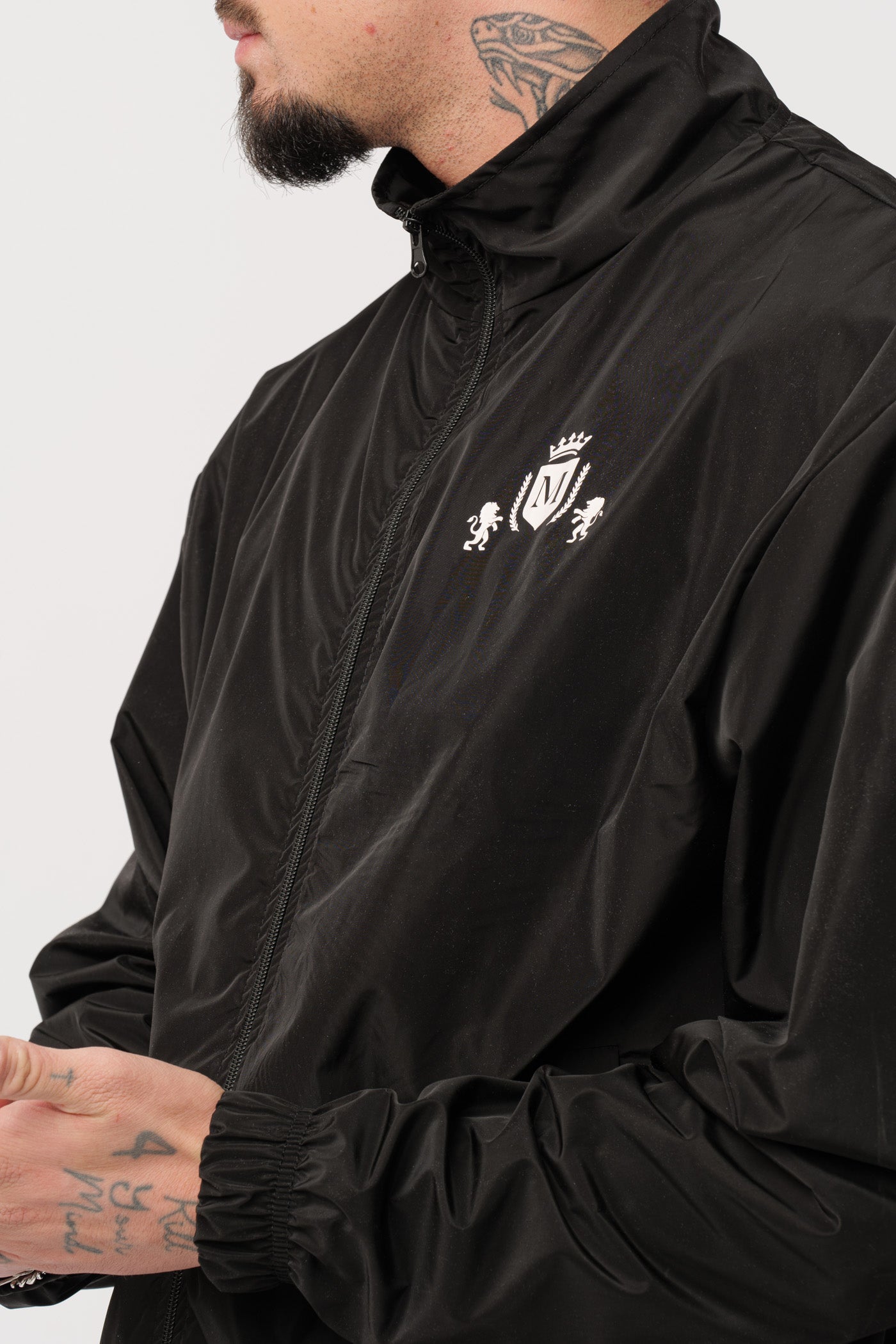 Fato de treino Tech Preto Logo Branco