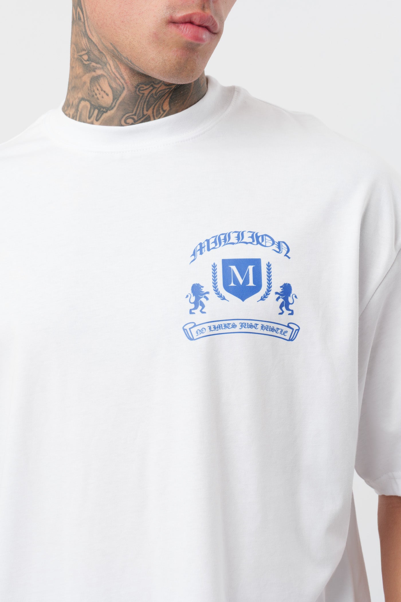 T-shirt Monarch Branca Royal