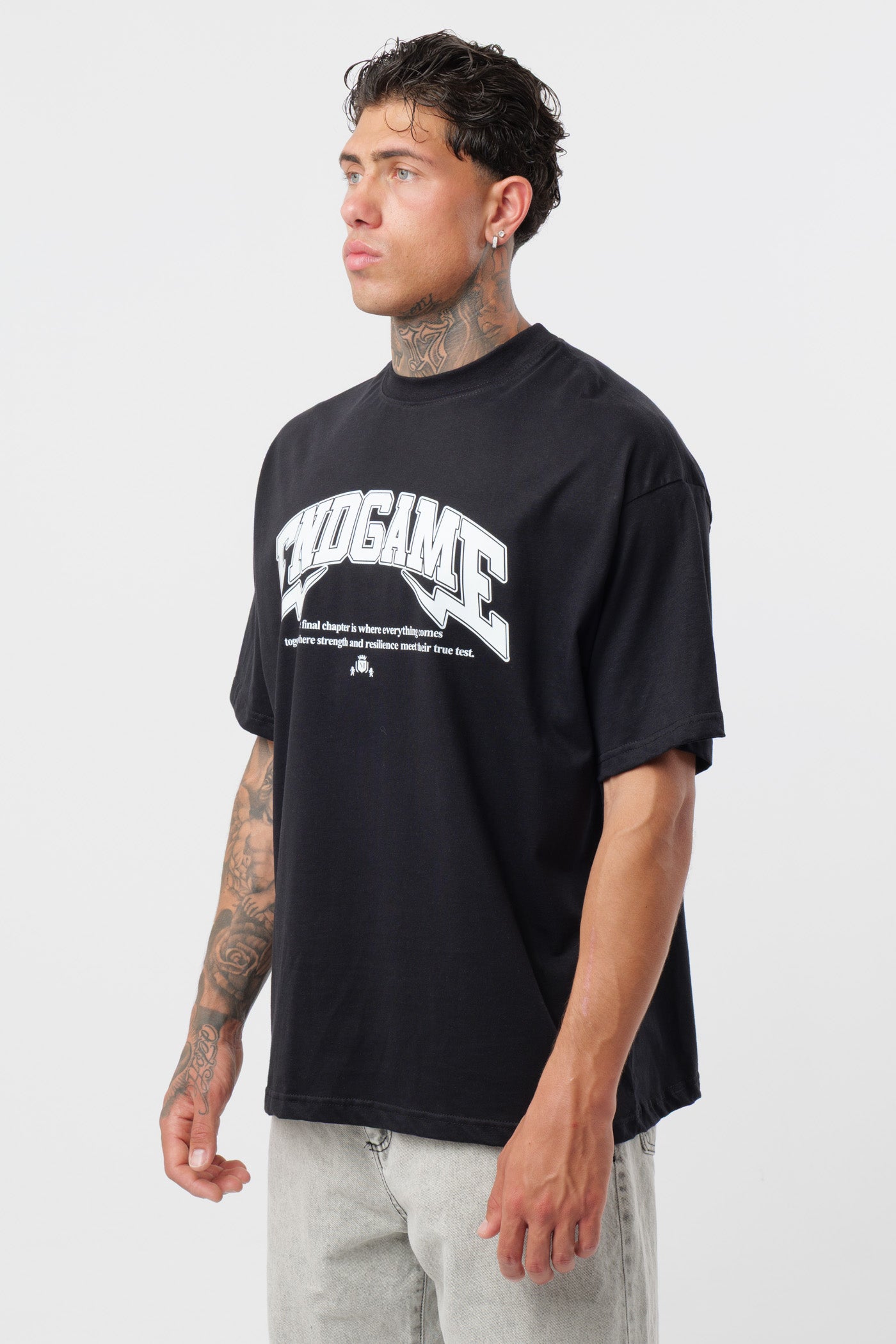 T-shirt Endgame Preta