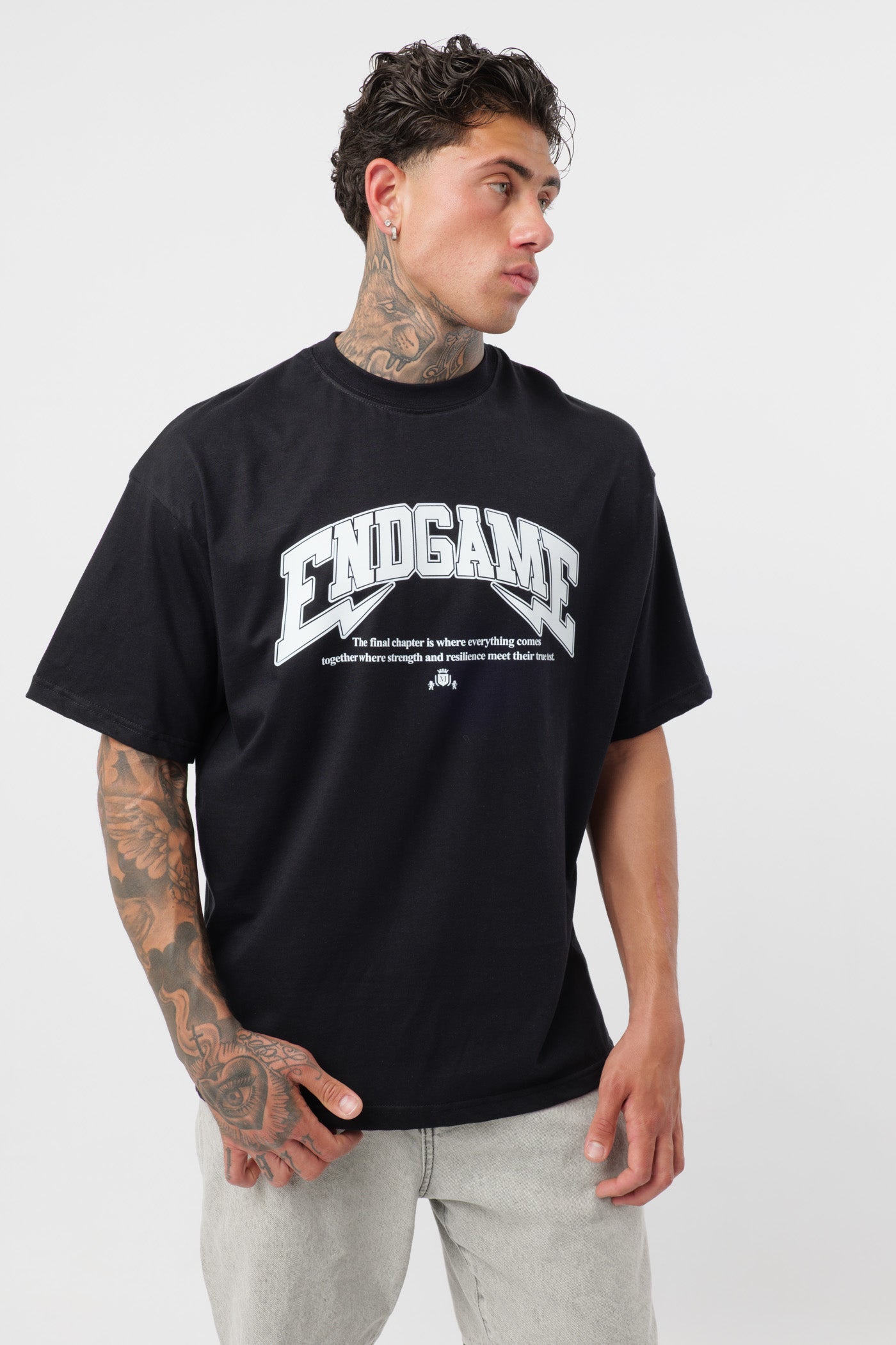 T-shirt Endgame Preta