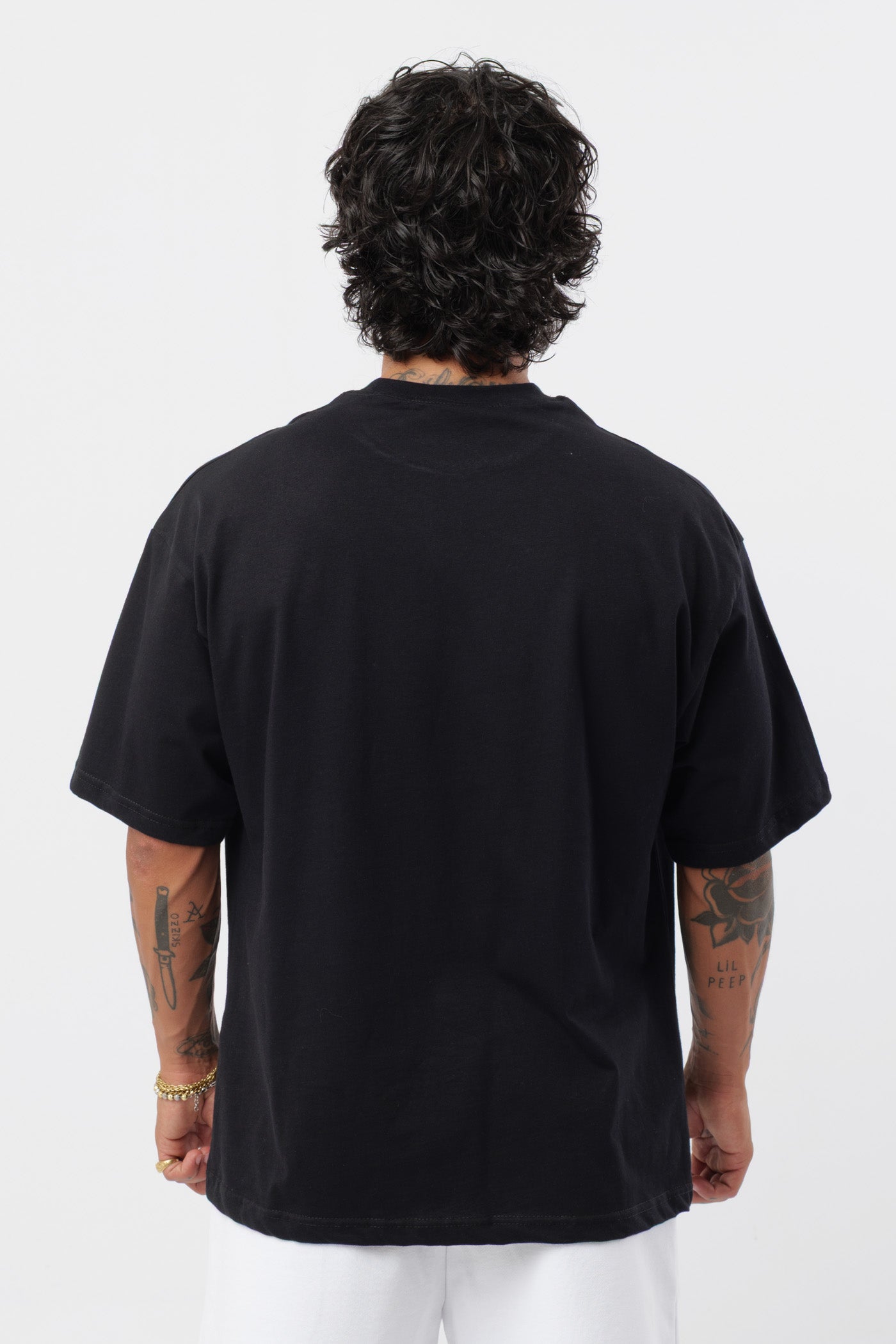 T-shirt Preta Gold Patron
