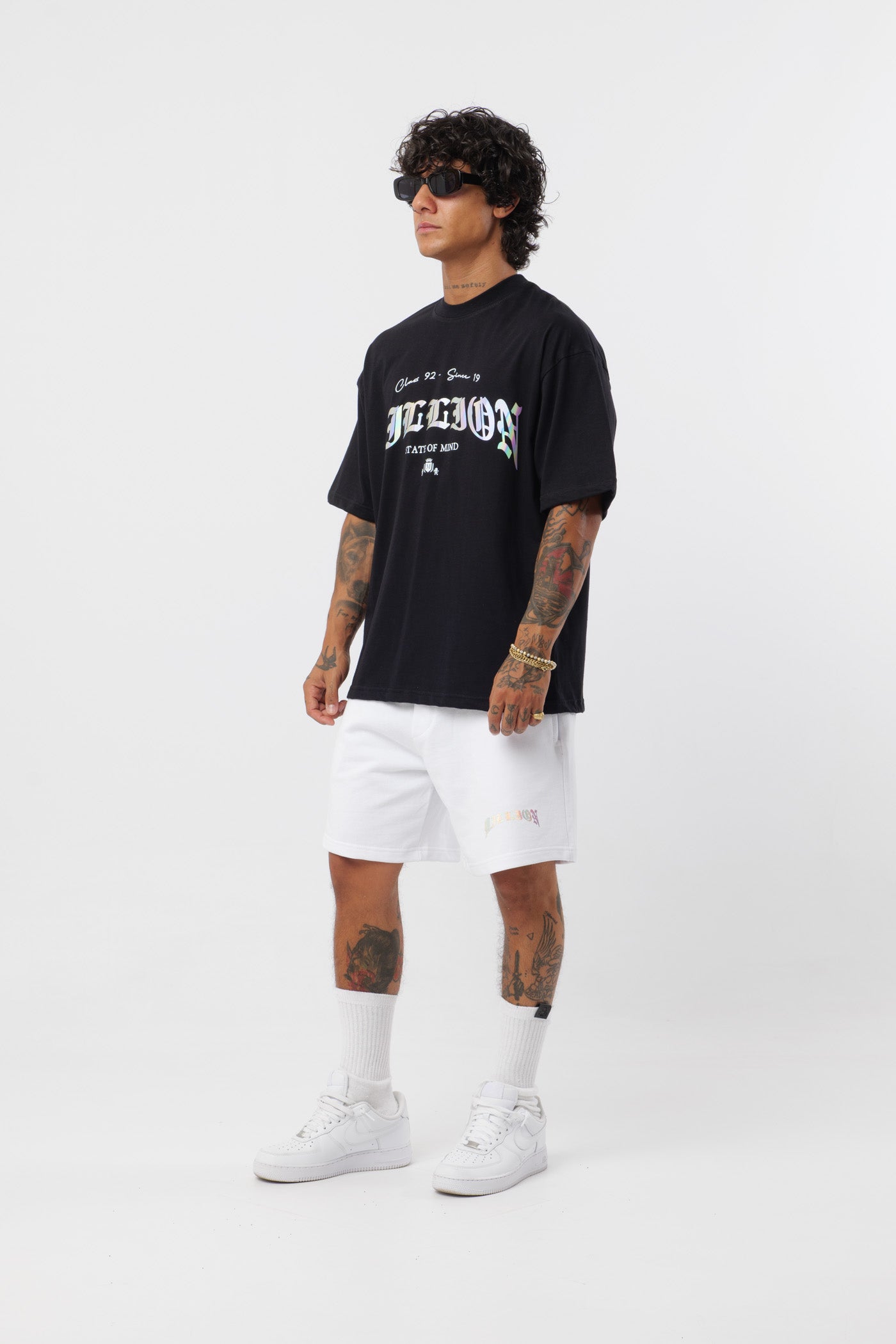 T-shirt Preta Holográfica