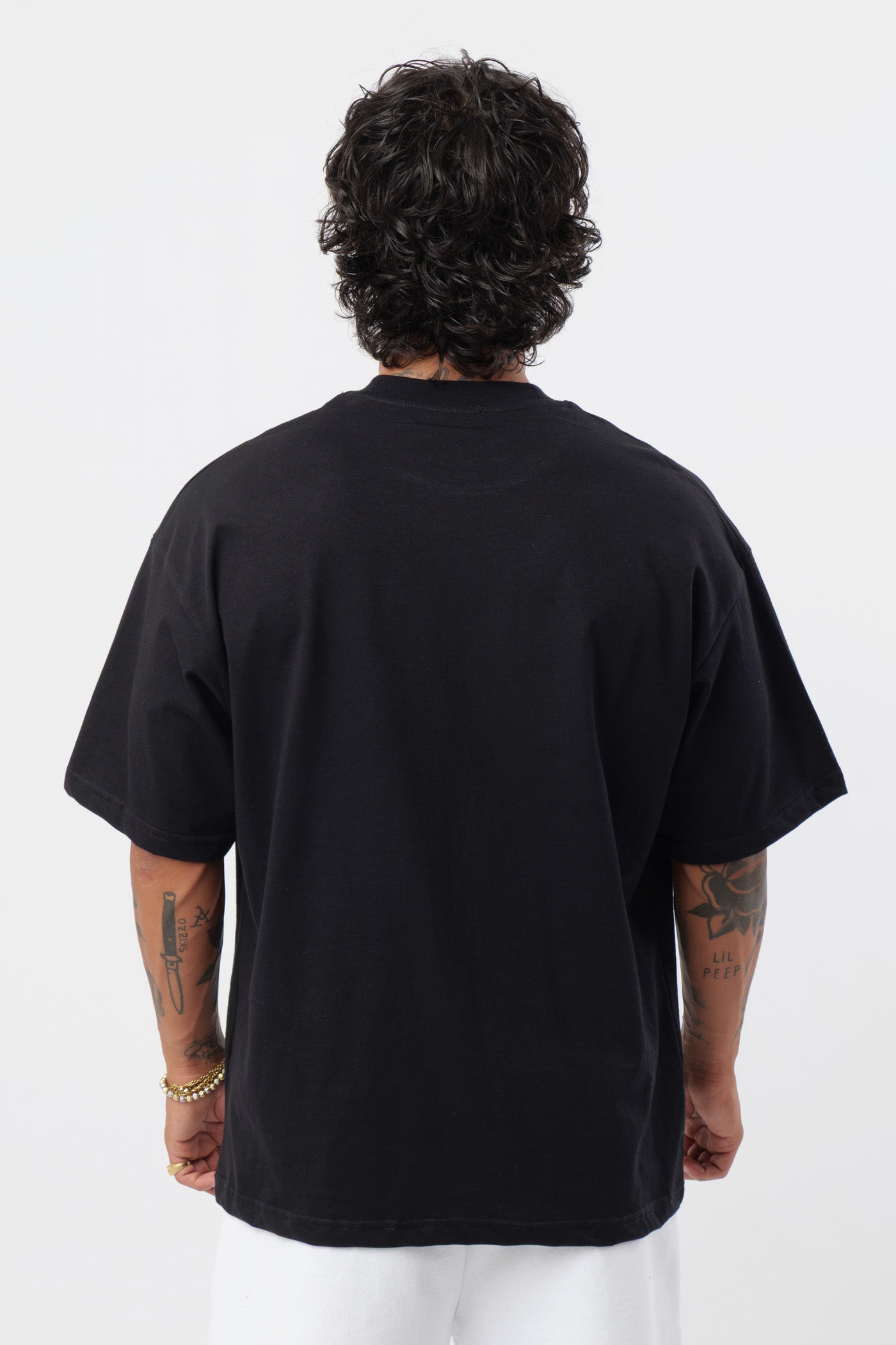 T-shirt Preta Holográfica