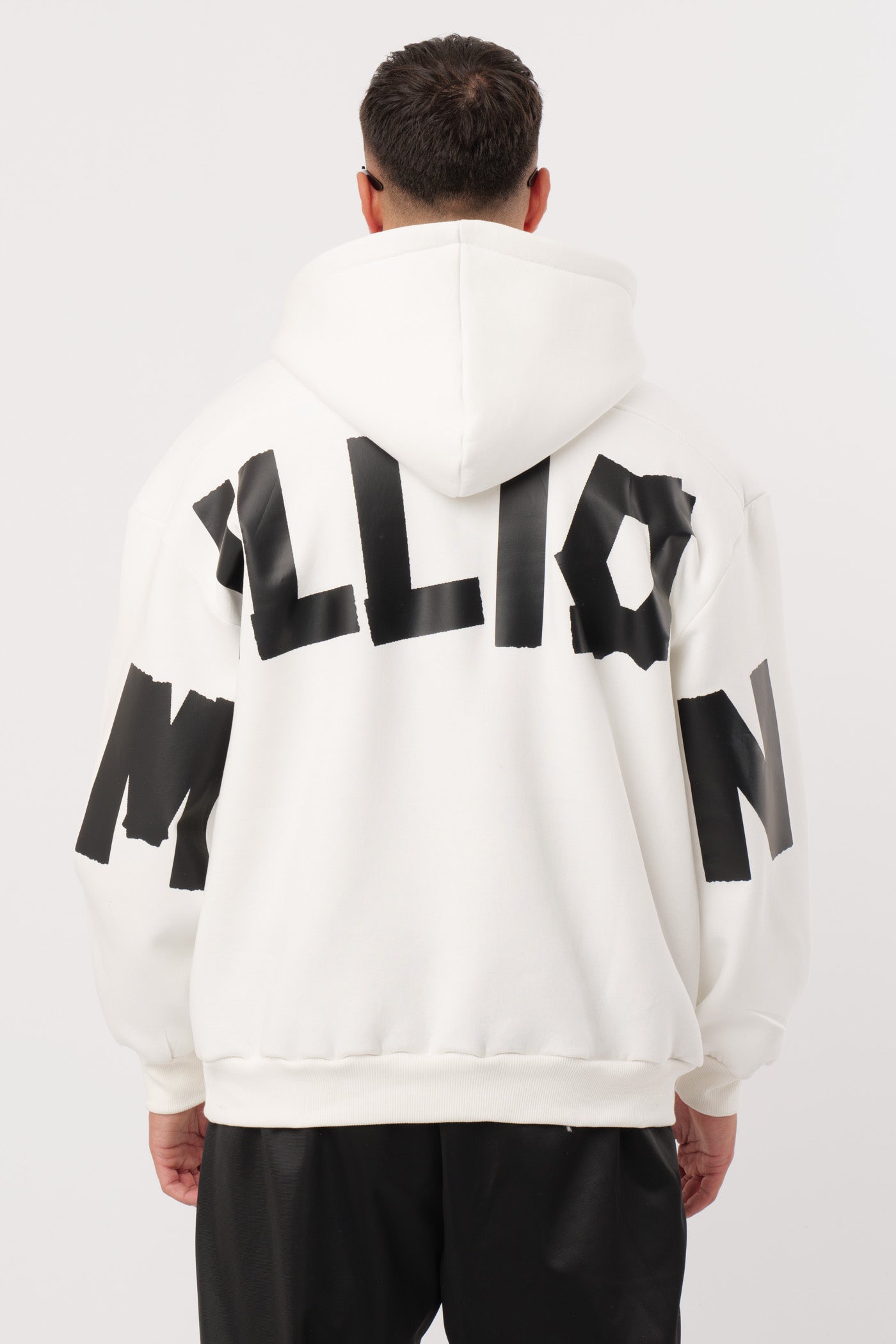 Hoodie Preto Lonely Branca