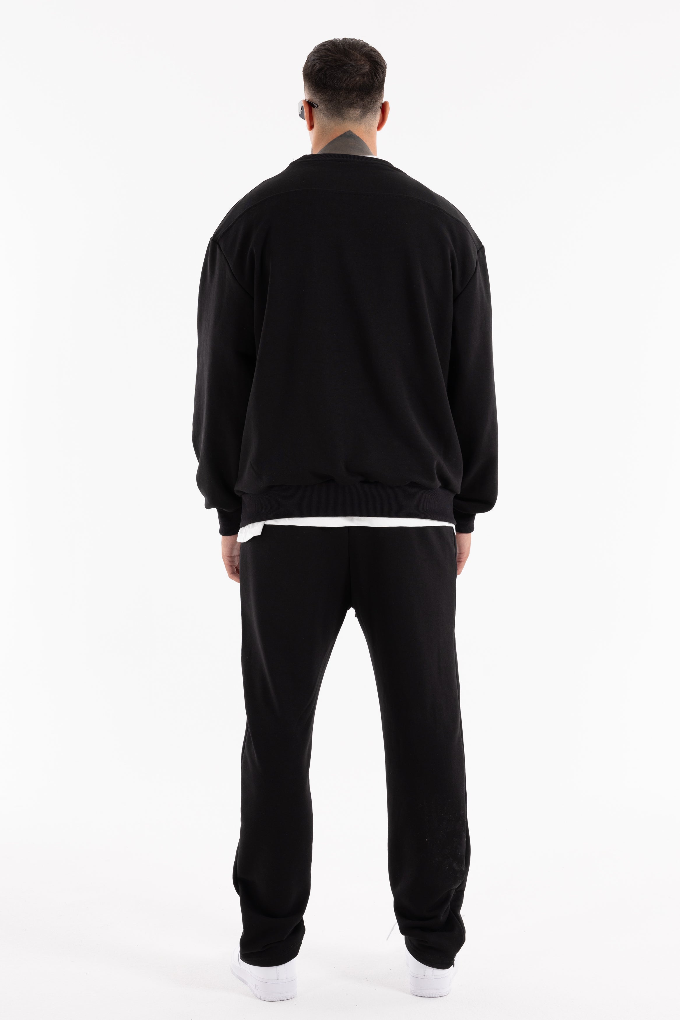 Sweatshirt Black Cortar Preta