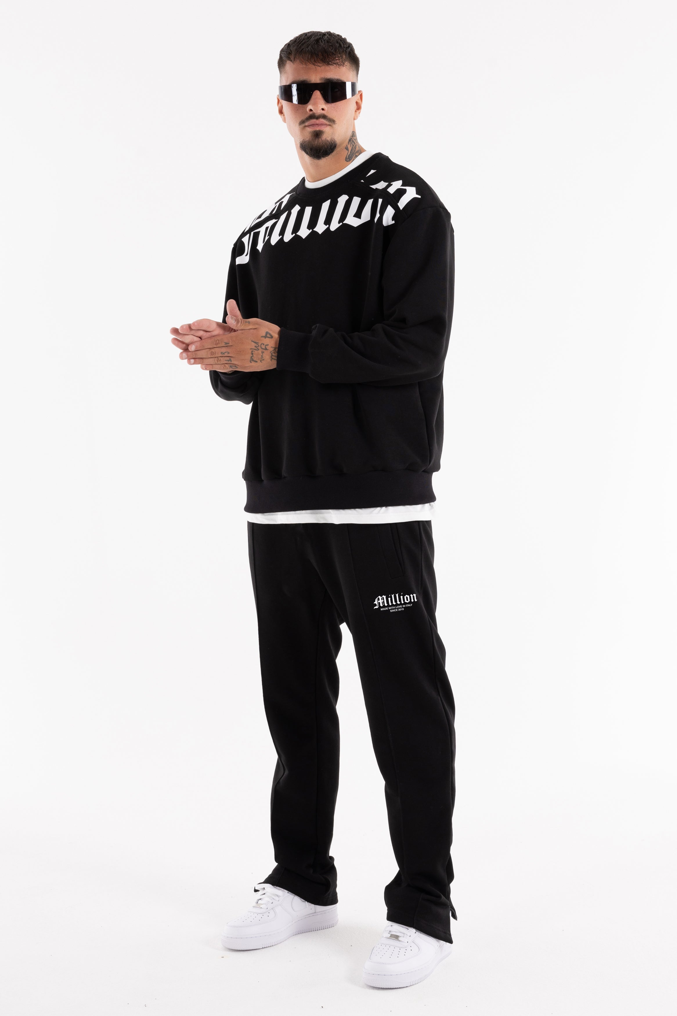 Sweatshirt White Cortar Preta